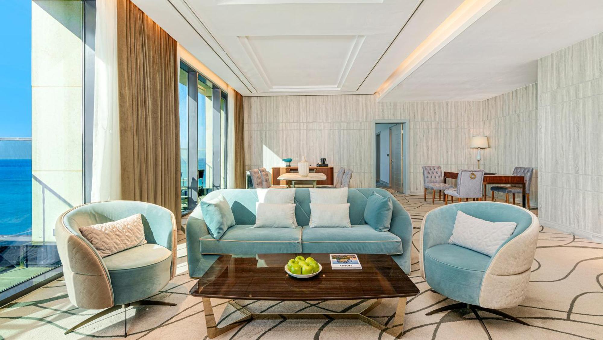 Rixos Premium Alamein エル・アラメイン 部屋 写真 A suite at the Atlantis, The Royal